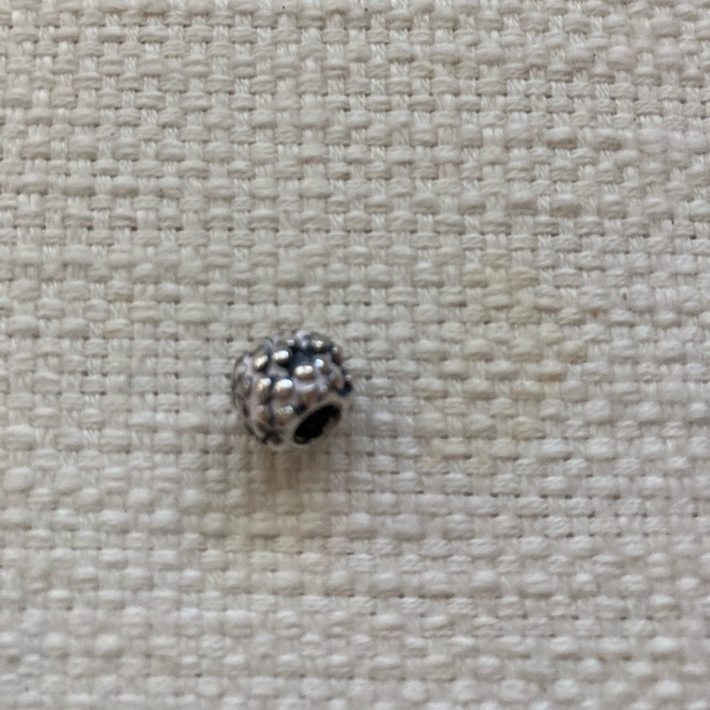 Pandora silver flower charm